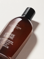 EXFOLIATING​ SHOWER GEL​ 250ml